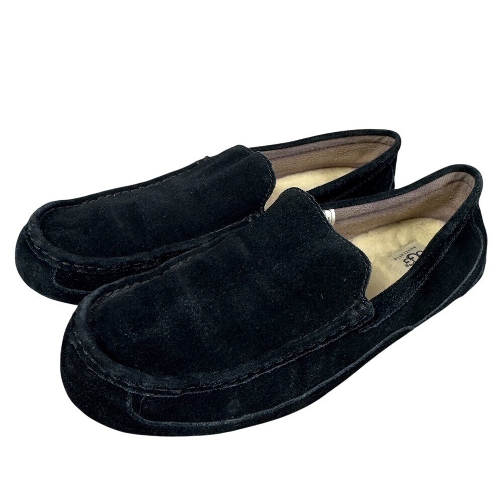 UGG Ascot Slippers Mens Size 11 Black Shearling Lined Moc Toe Slip On Loafers